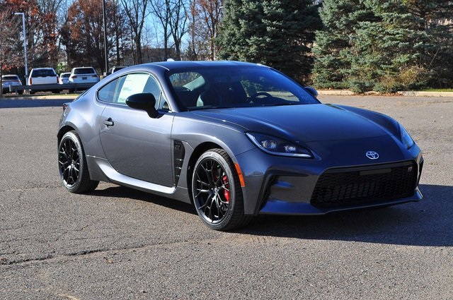 2025 Toyota GR86 Premium's photo