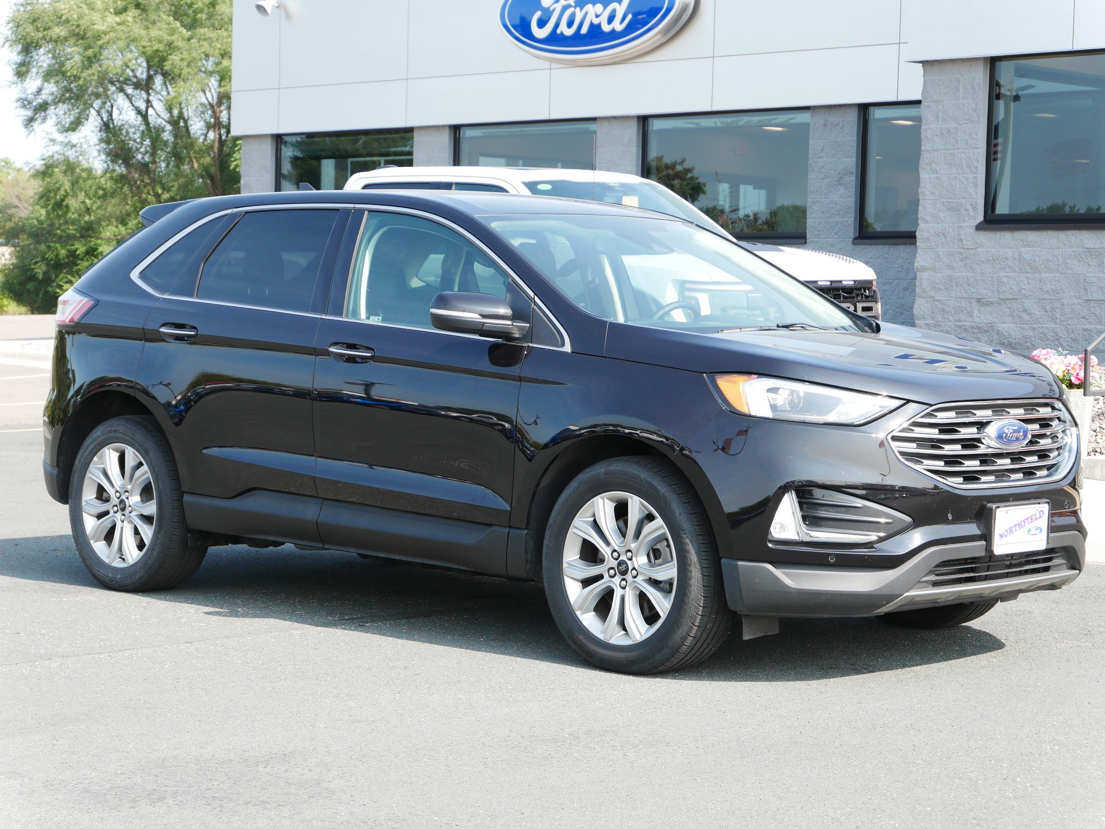 Used 2024 Ford Edge Titanium with VIN 2FMPK4K98RBB01550 for sale in Northfield, Minnesota