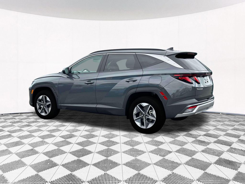 2025 Hyundai Tucson SEL photo 4