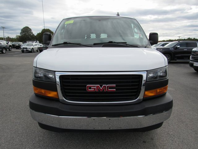2023 Gmc Savana Cargo 2500 photo 4