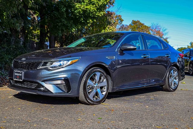 2020 Kia Optima S photo 3