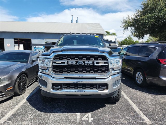 2019 Ram 3500 Tradesman photo 2