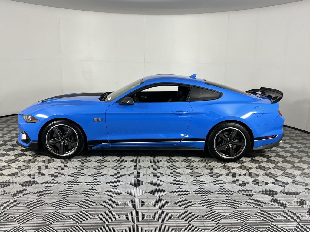 2022 Ford Mustang Mach 1 photo 6