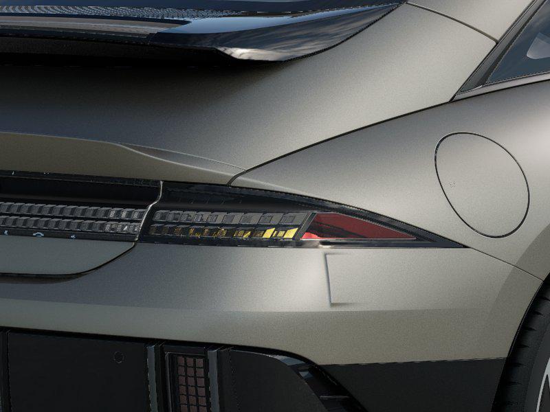 2025 Hyundai Ioniq 6 SEL photo 8