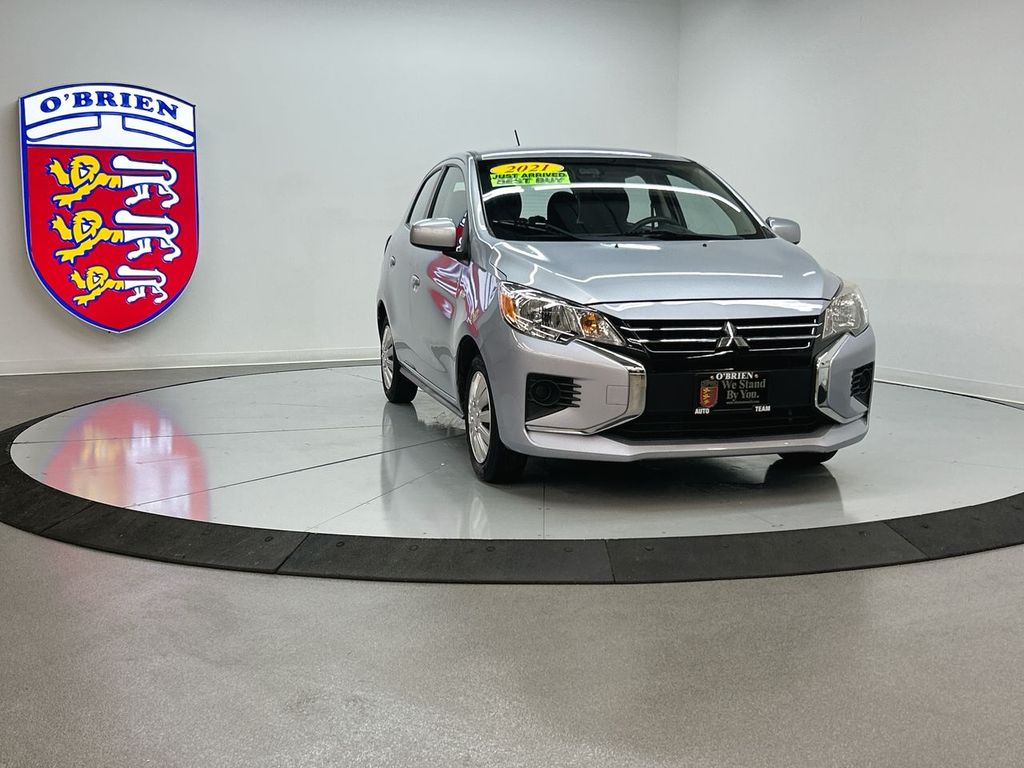 2021 Mitsubishi Mirage ES's photo