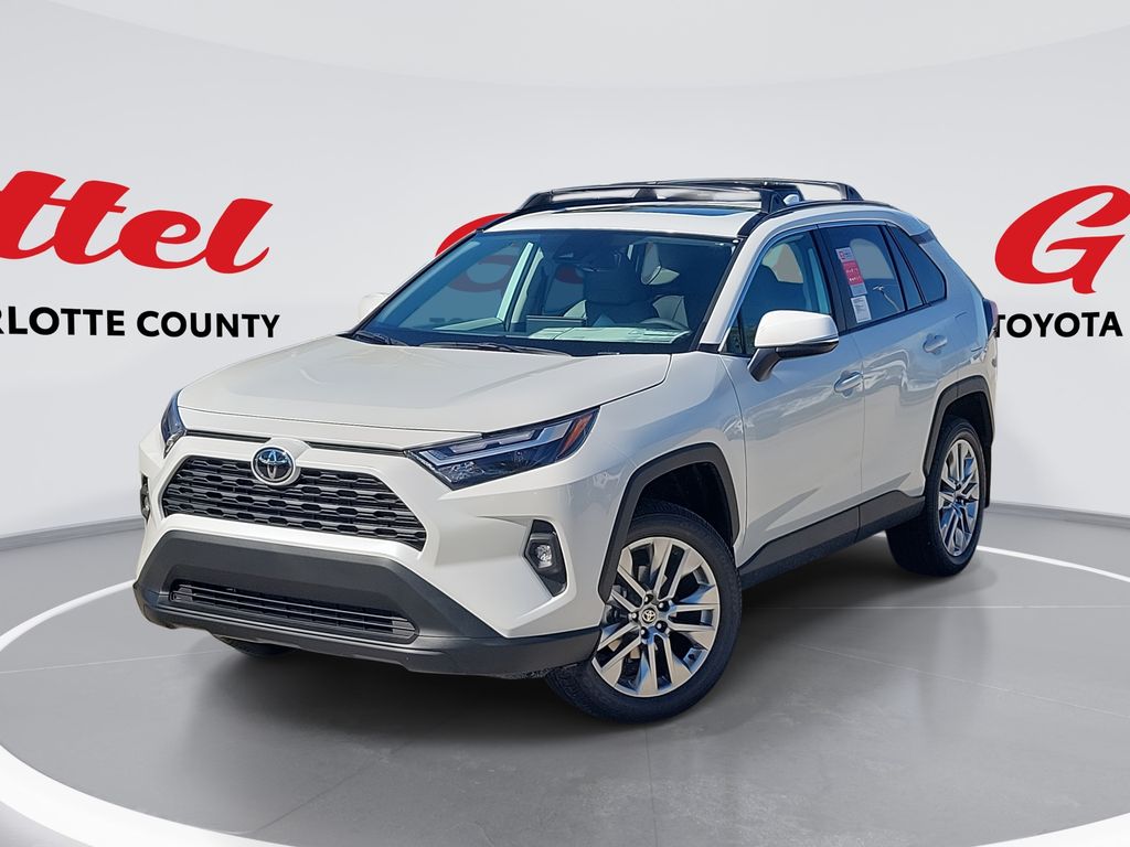 2025 Toyota RAV4 XLE Premium's photo