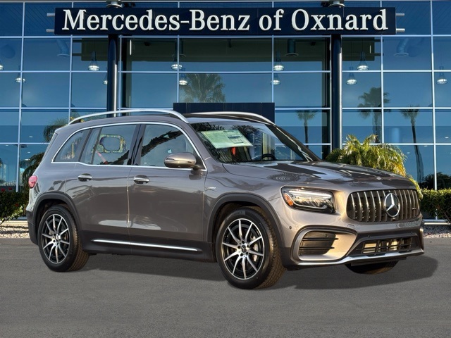 2026 Mercedes-Benz GLB AMG GLB 35's photo