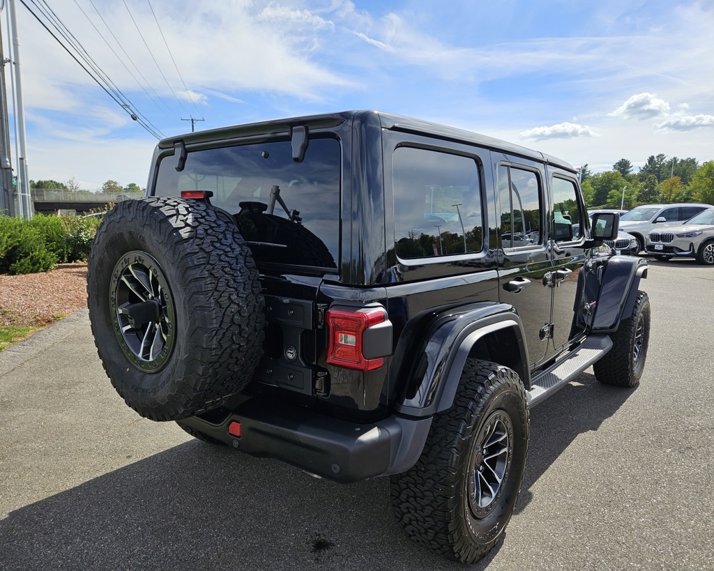 2024 Jeep Wrangler Rubicon X photo 7