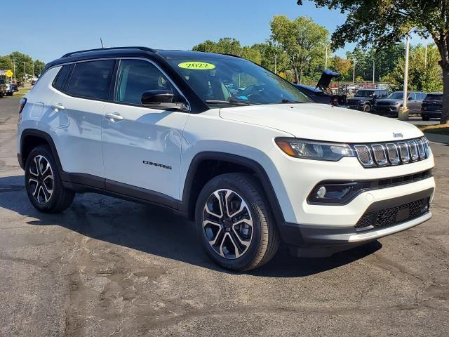 2022 Jeep Compass Limited photo 2