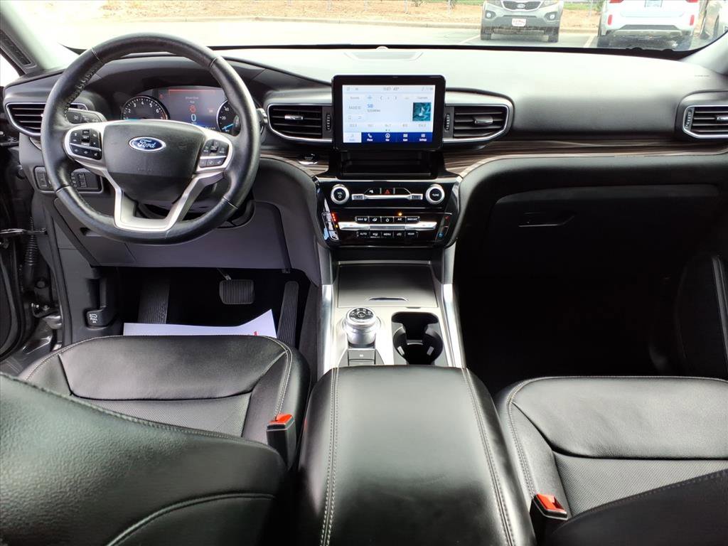 2023 Ford Explorer Limited photo 4