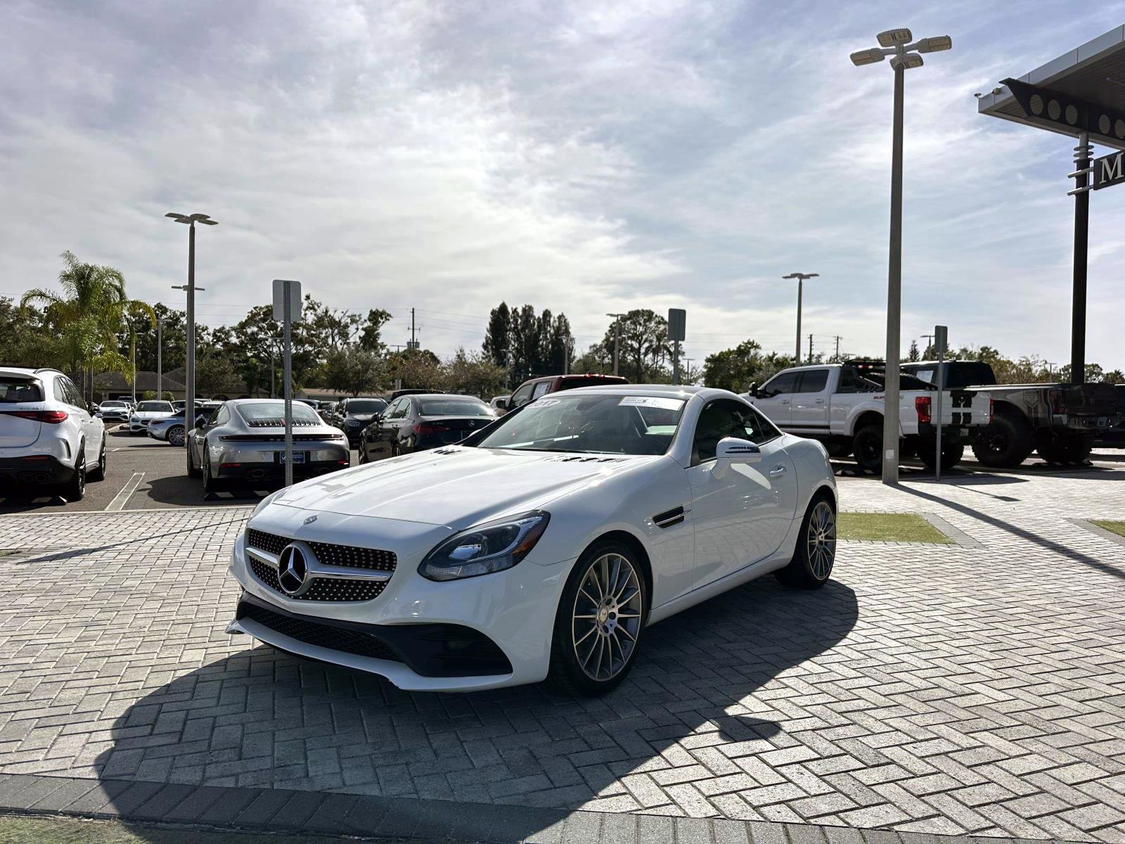 2017 Mercedes-Benz SLC Roadster SLC300