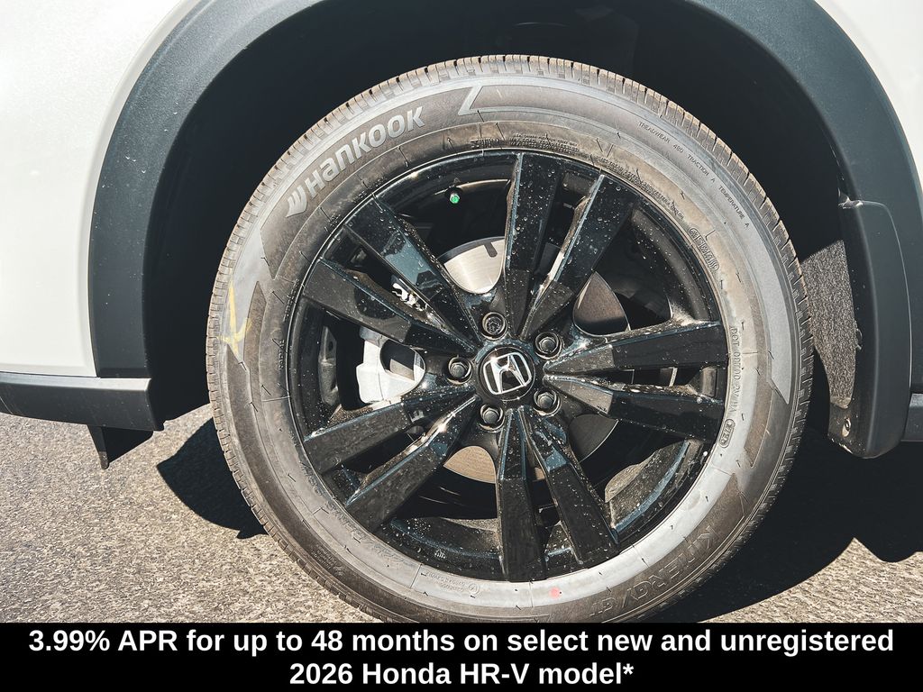 2026 Honda HR-V Sport photo 4