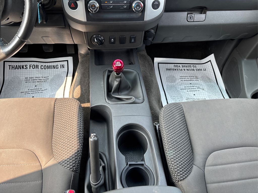 2013 Nissan Xterra PRO-4X photo 17