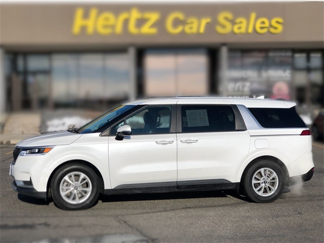 2024 Kia Carnival LX Seat Pkg's photo