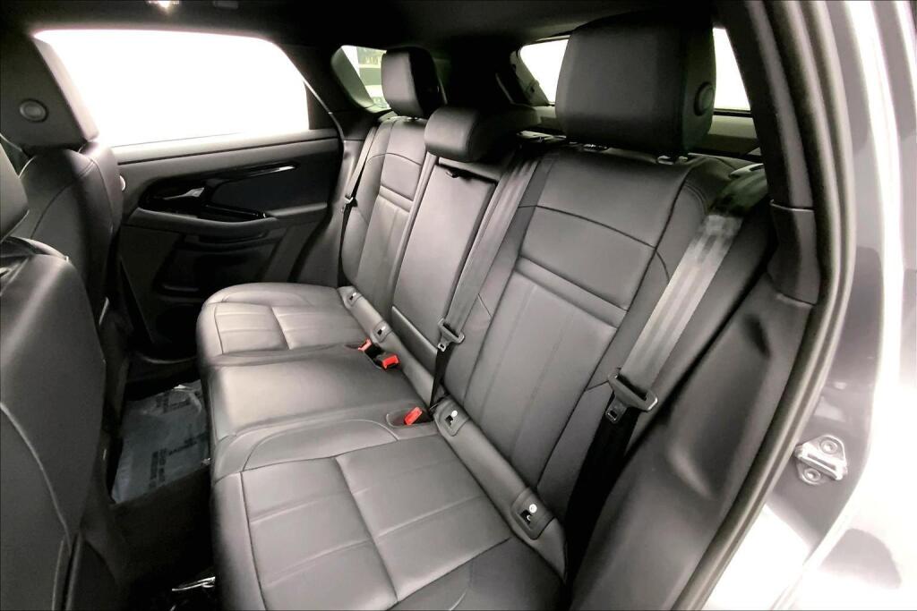 2025 Land Rover Range Rover Evoque Dynamic SE photo 12