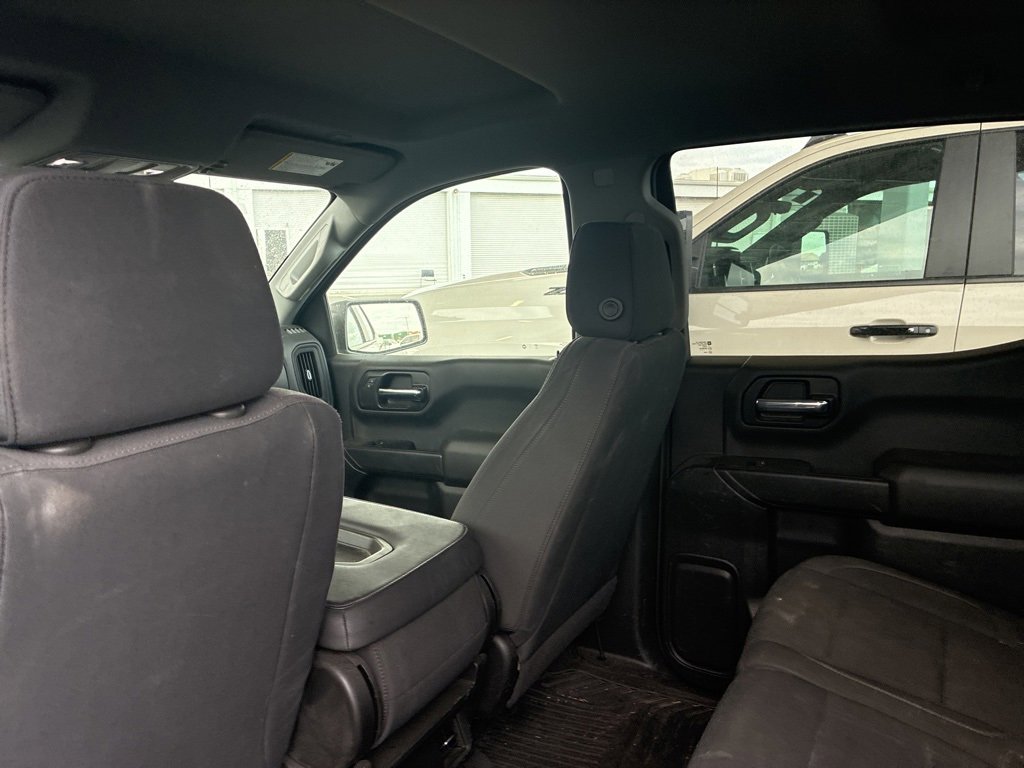 2022 Chevrolet Silverado 1500 Custom photo 3