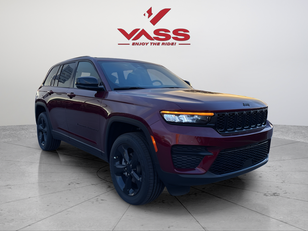 2025 Jeep Grand Cherokee Altitude's photo