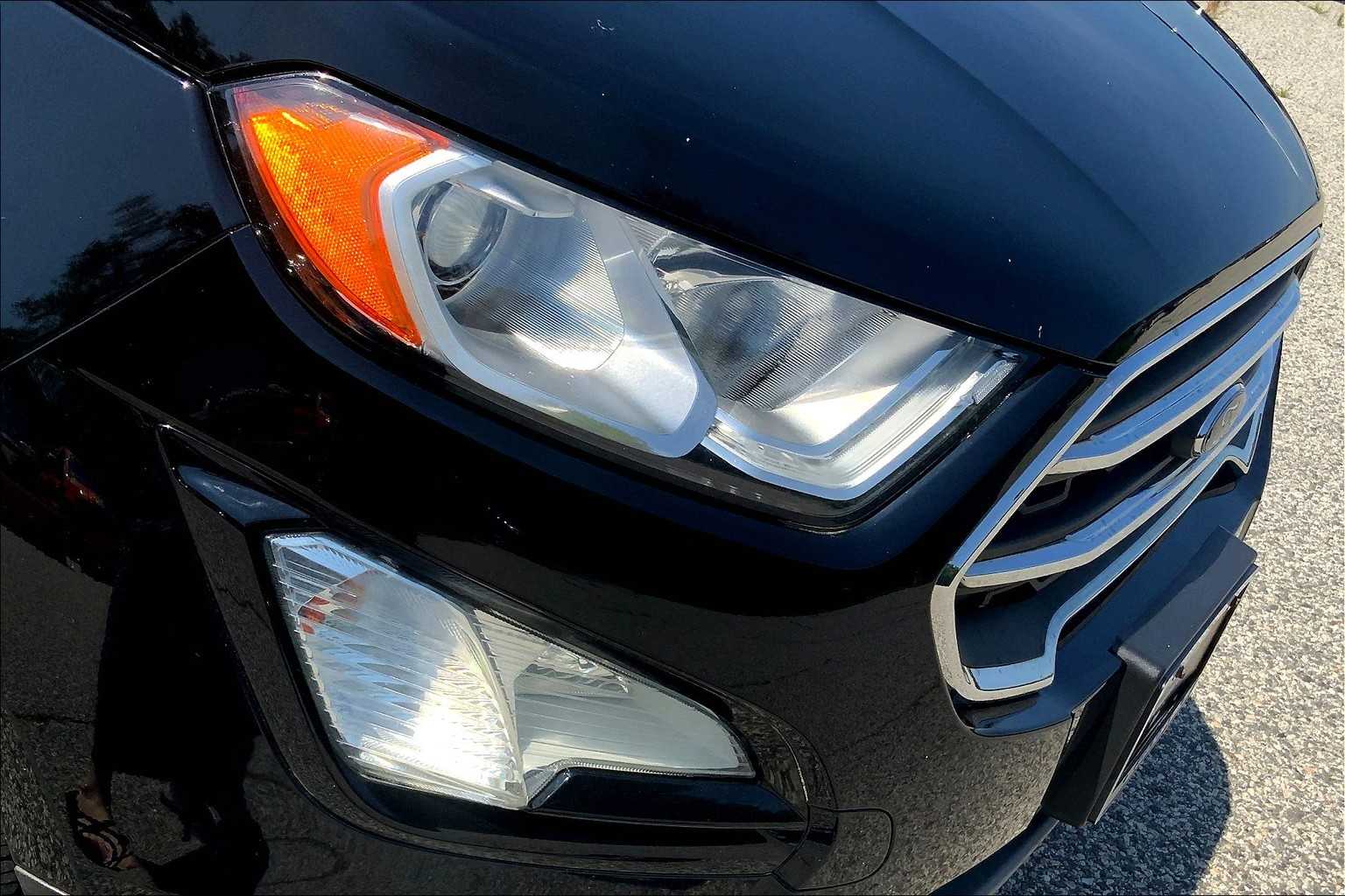 2019 Ford EcoSport Titanium photo 25