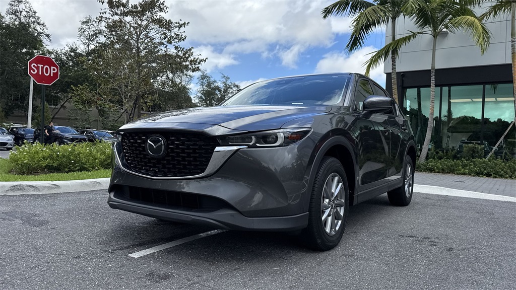 2023 Mazda CX-5 2.5 S Preferred photo 31