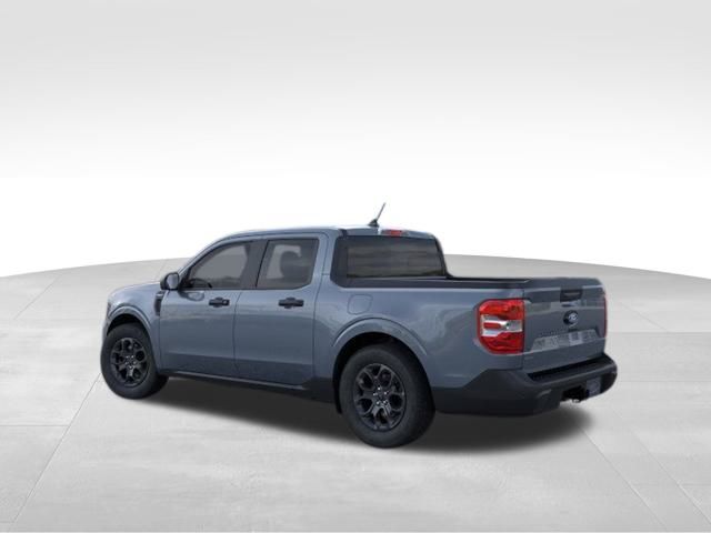 2025 Ford Maverick XLT photo 2