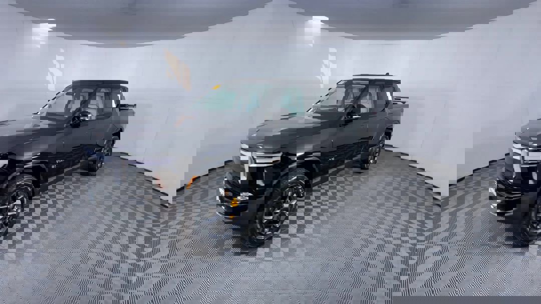 2023 Rivian R1T Adventure photo 4