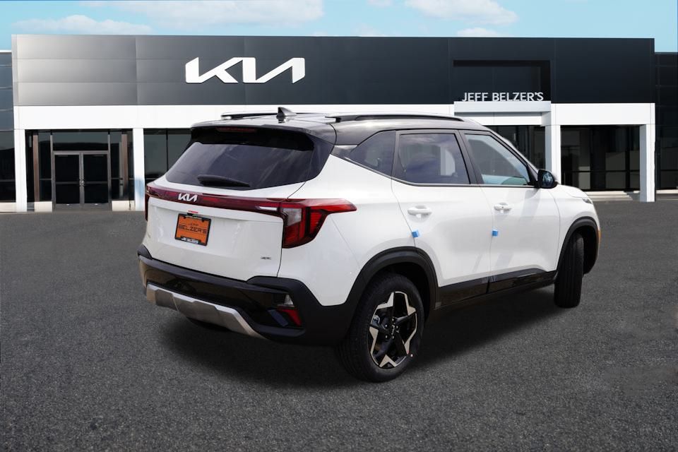2026 Kia Seltos S photo 2