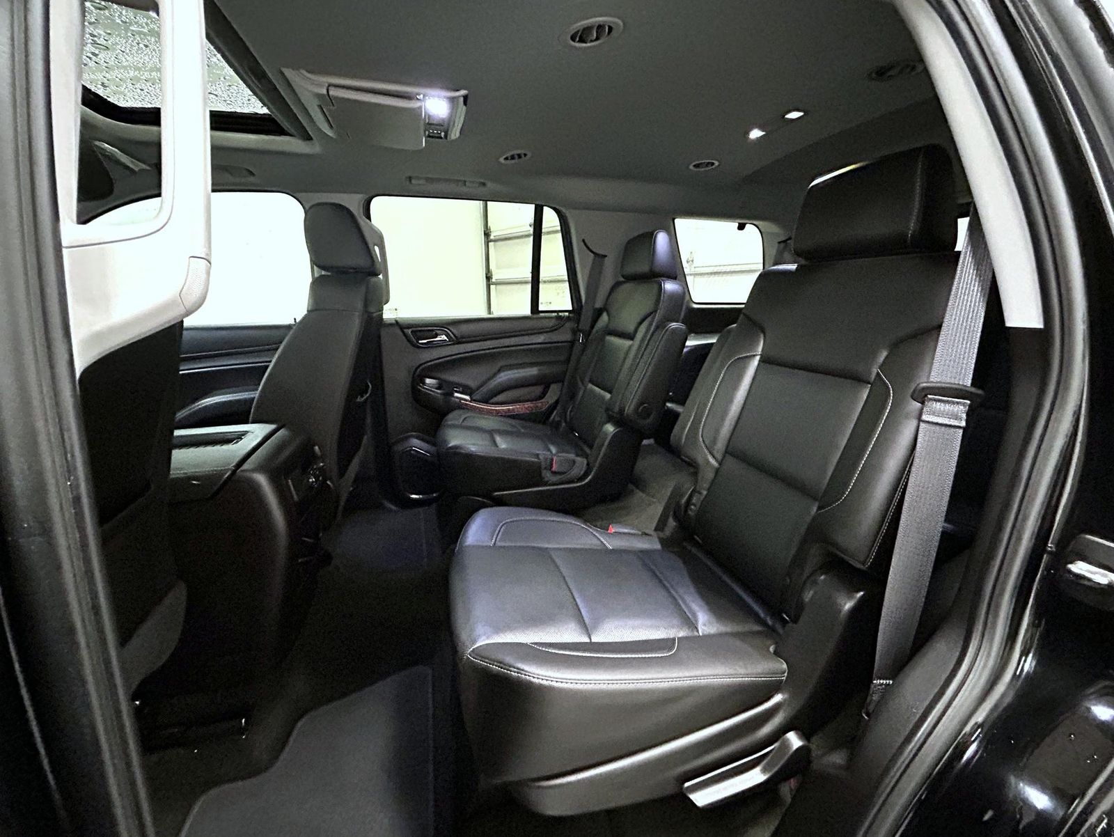 2018 Chevrolet Tahoe Premier photo 19