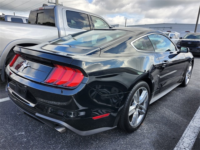 2019 Ford Mustang EcoBoost Premium photo 4