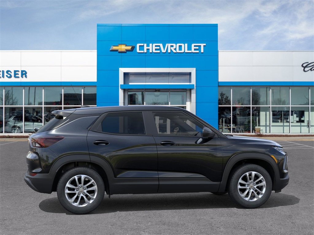 2026 Chevrolet Trailblazer LS photo 4