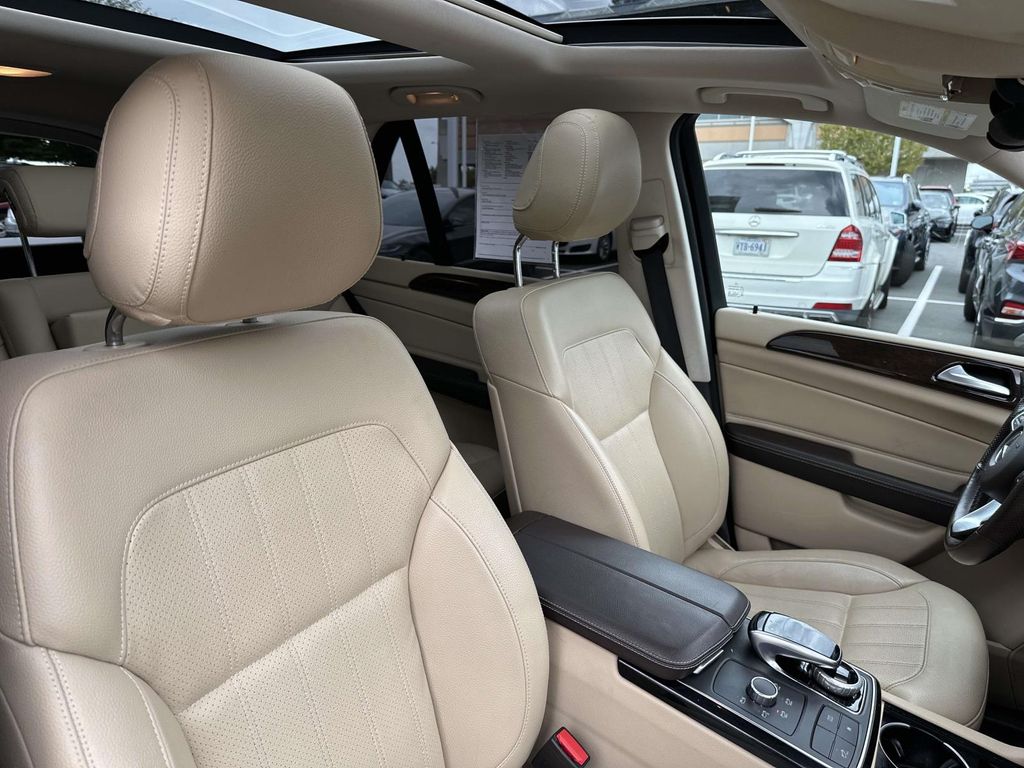 2016 Mercedes Benz GLE 350 photo 19