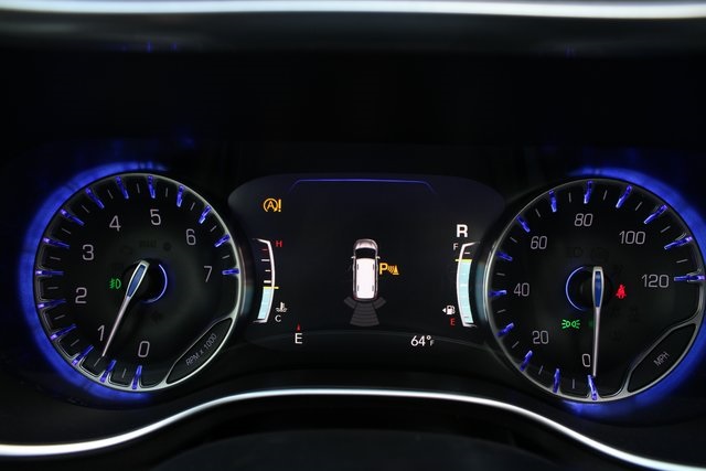 2019 Chrysler Pacifica Limited photo 7