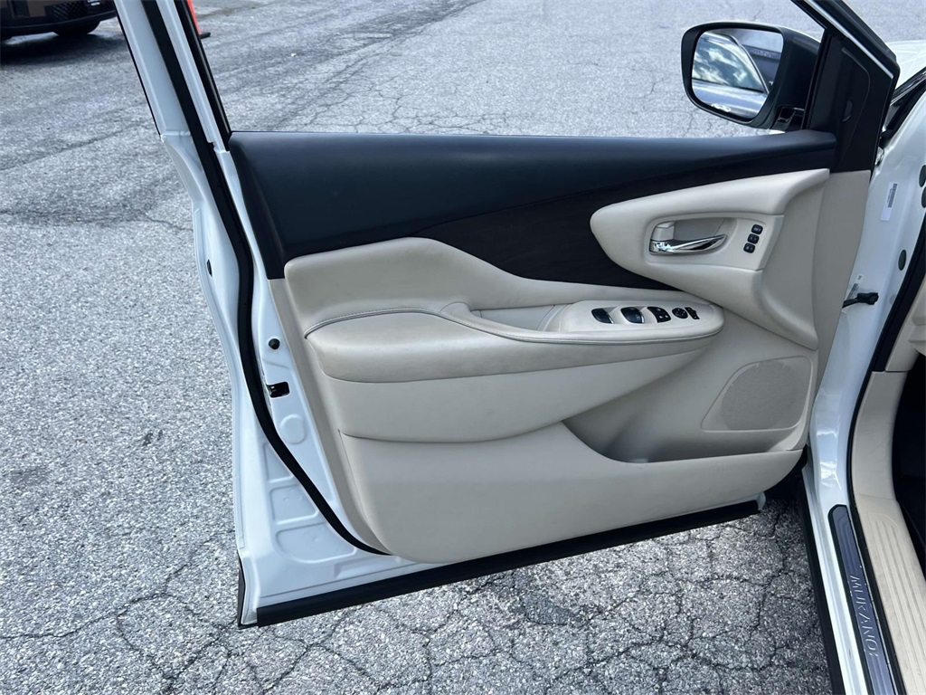 2019 Nissan Murano Platinum photo 14