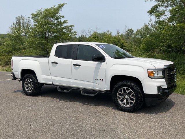 2022 GMC Canyon AT4 w/Cloth