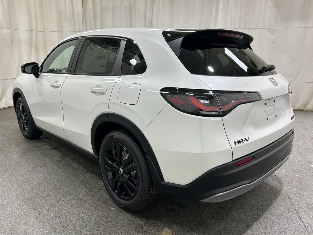 2026 Honda HR-V Sport photo 4
