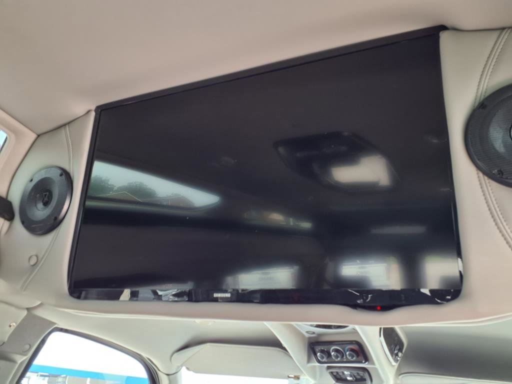 2025 Gmc Savana Cargo 2500 photo 6