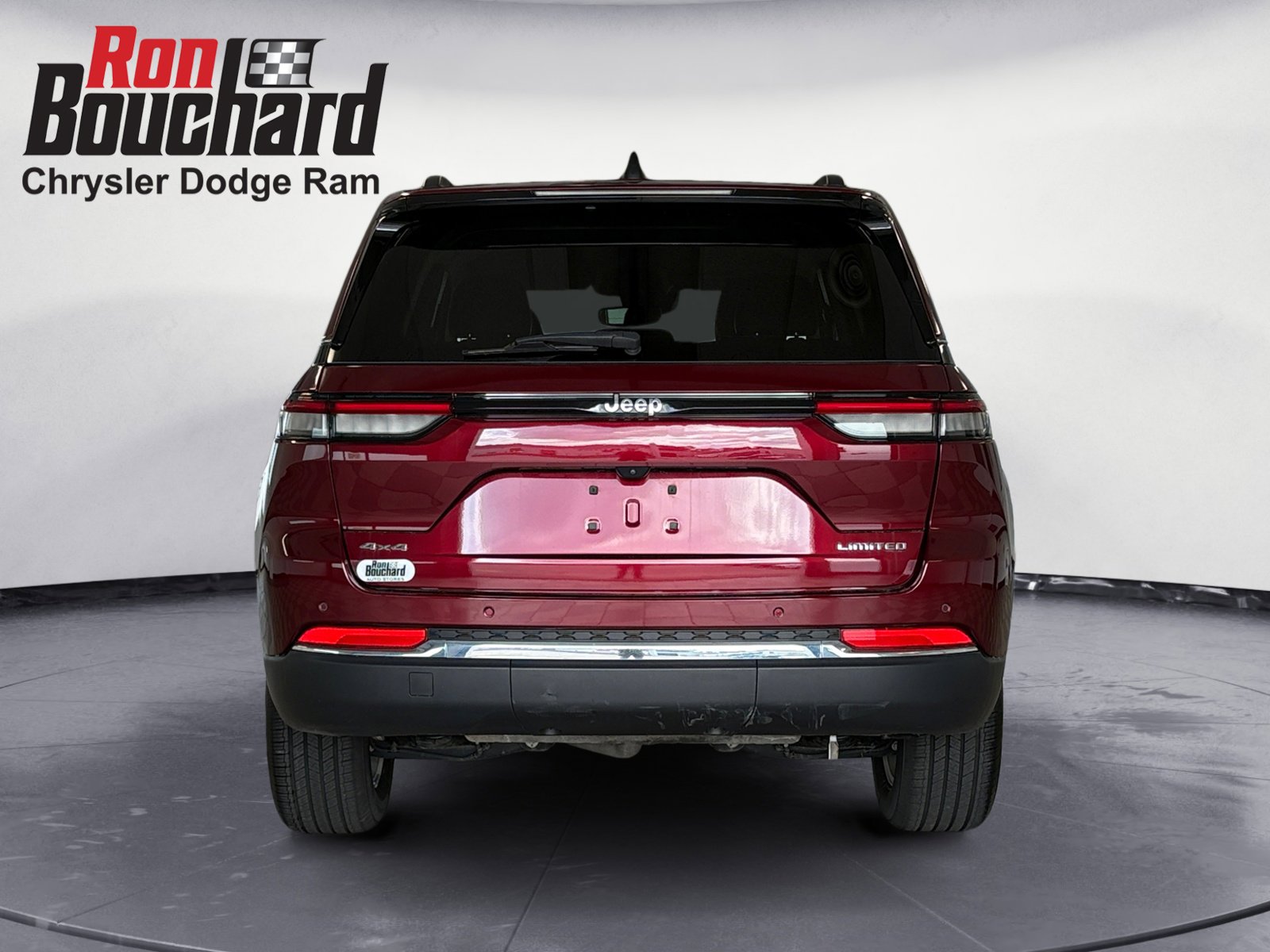 2023 Jeep Grand Cherokee Limited photo 3