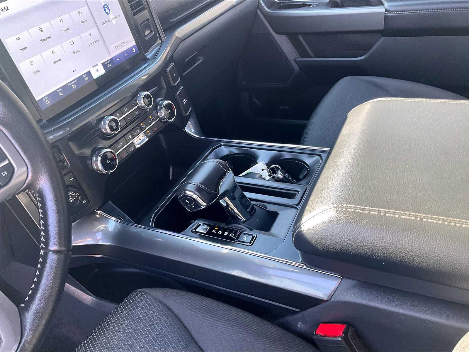 2022 Ford F-150 XLT photo 18
