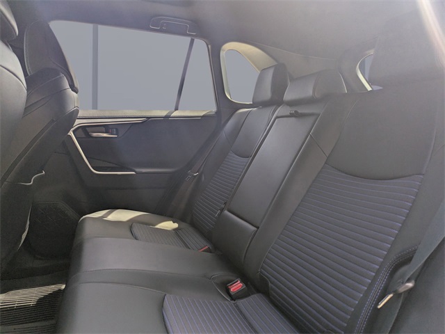2025 Toyota RAV4 Hybrid XSE photo 14
