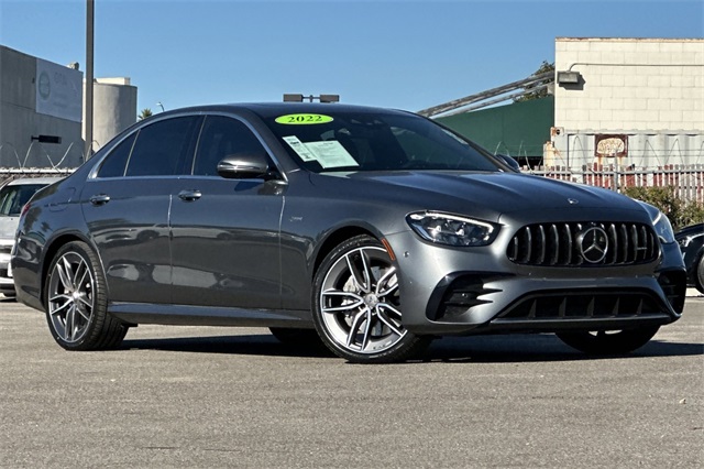 2022 Mercedes Benz E 53 AMG 4MATIC photo 2
