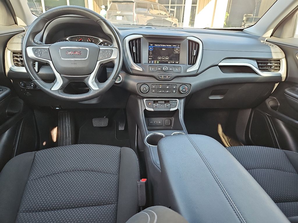 2024 Gmc Terrain SLE photo 16