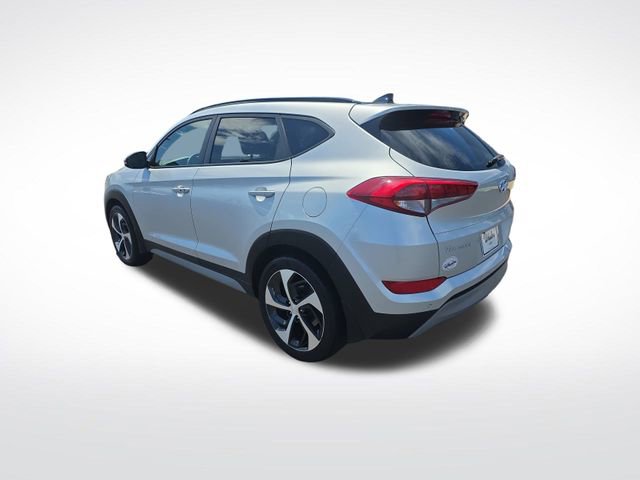 2018 Hyundai Tucson Value photo 2