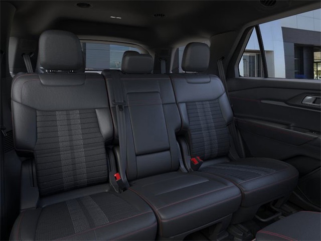 2025 Ford Explorer ST-Line photo 8