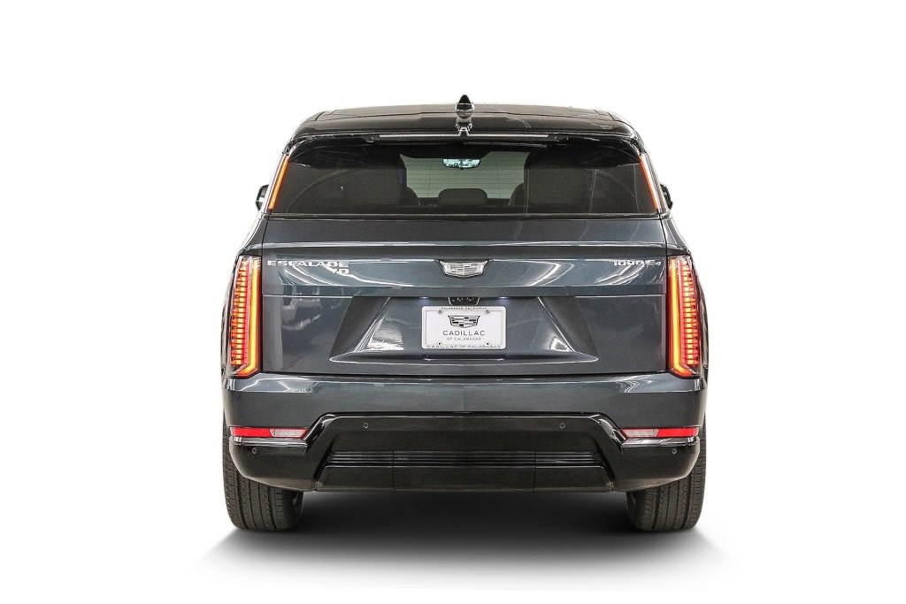 2026 Cadillac Escalade IQ Sport photo 2