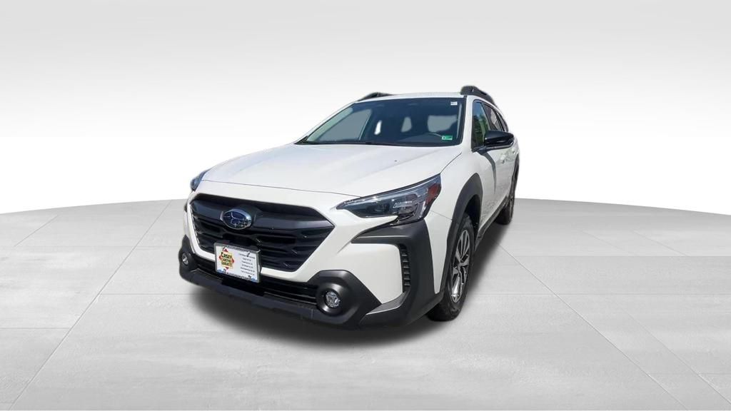 2025 Subaru Outback Premium photo 2