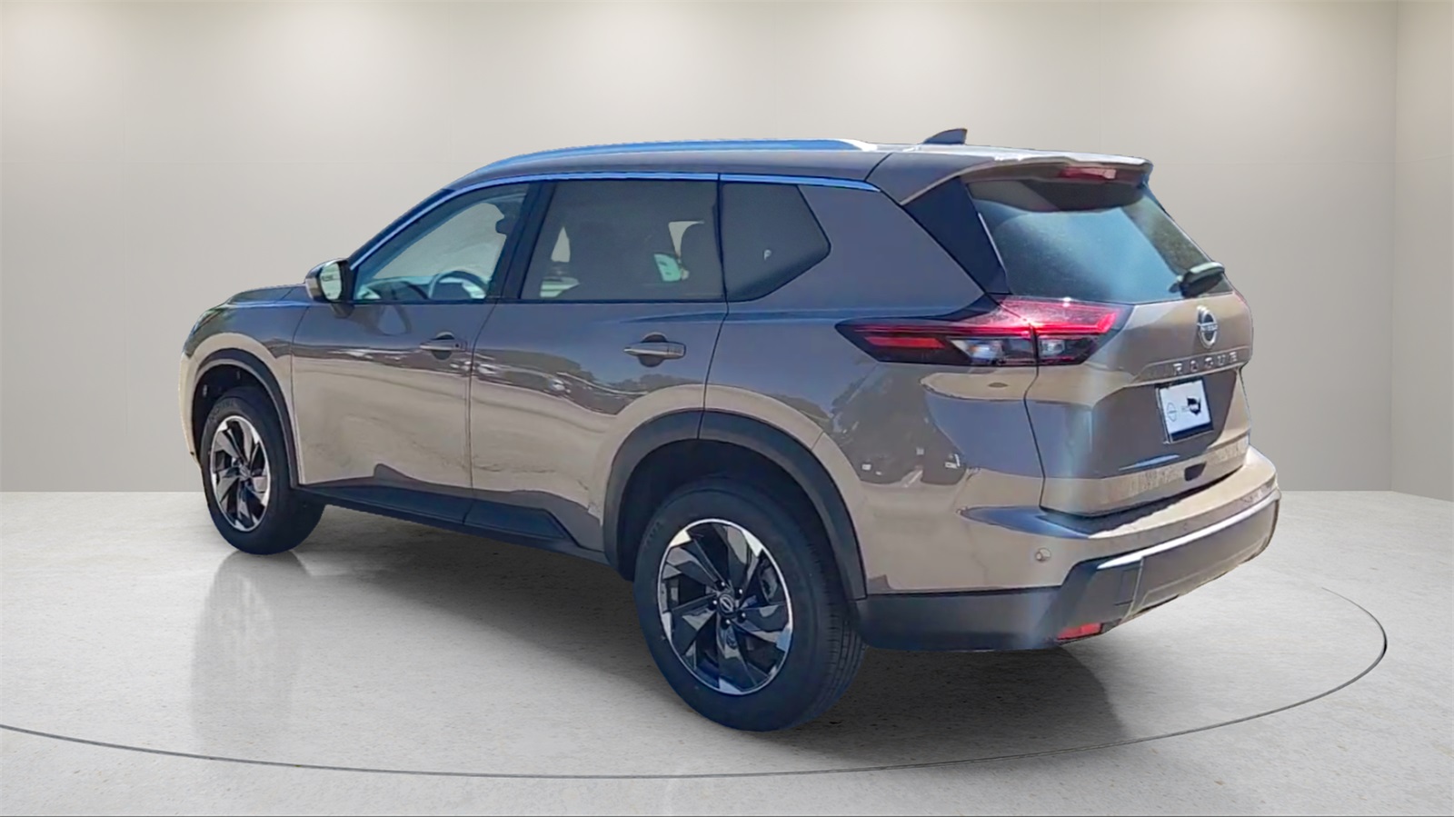 2025 Nissan Rogue SV photo 4