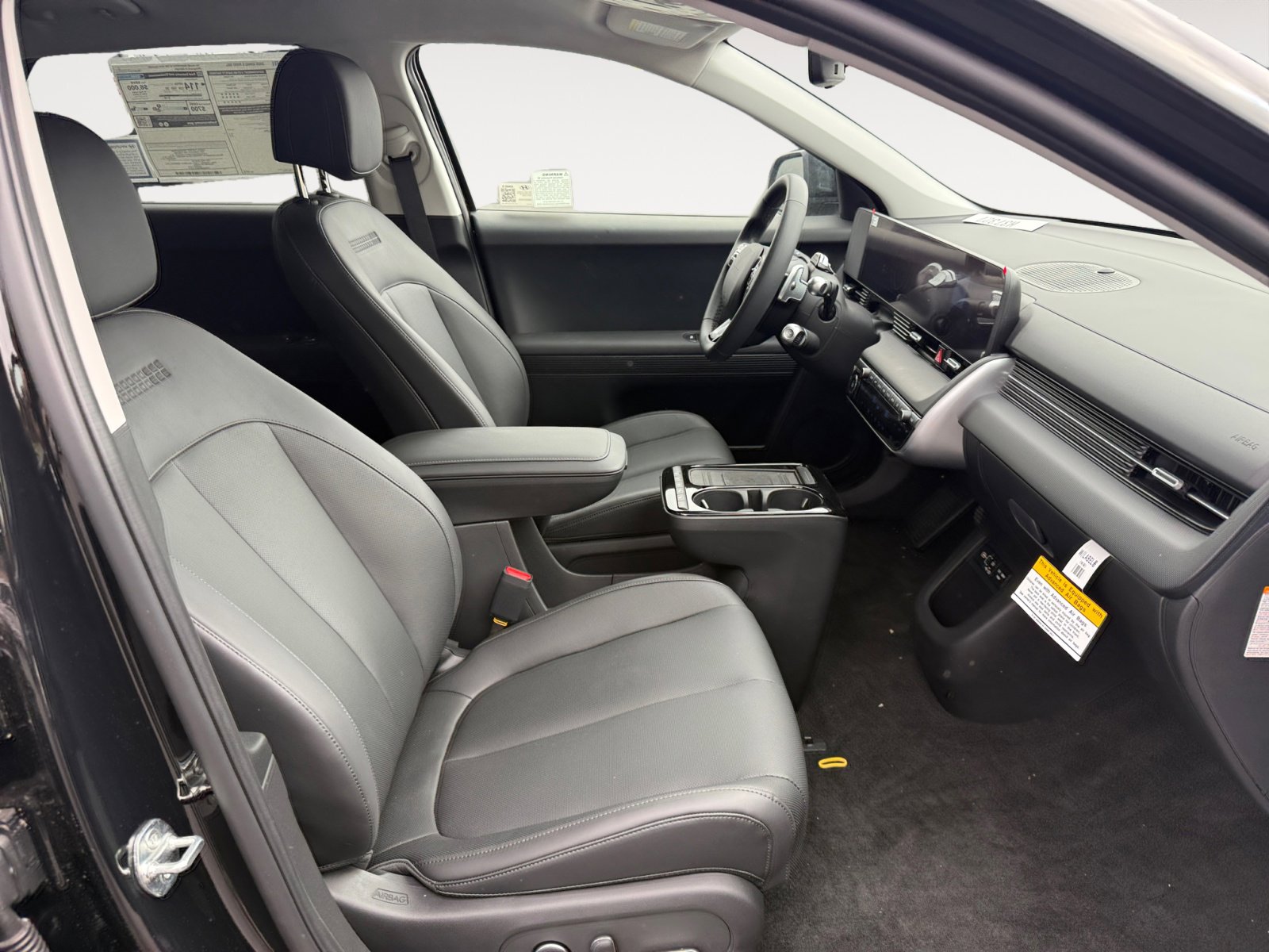 2025 Hyundai Ioniq 5 SEL photo 18