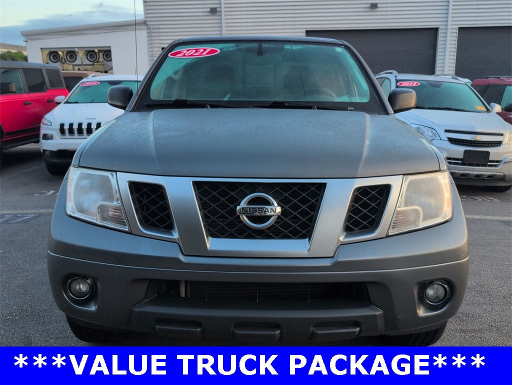 2021 Nissan Frontier SV photo 2