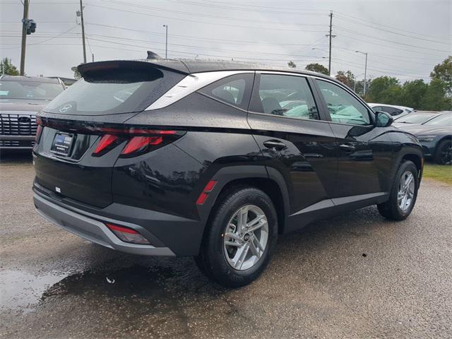 2025 Hyundai Tucson SE photo 4