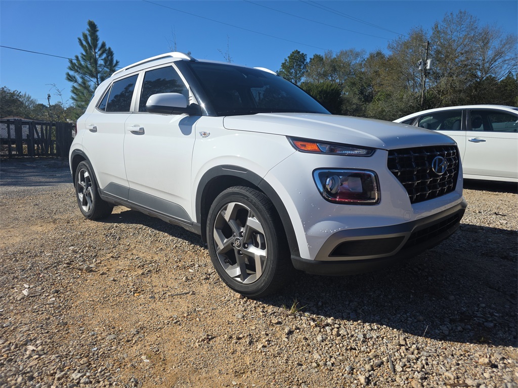 2023 Hyundai Venue SEL
