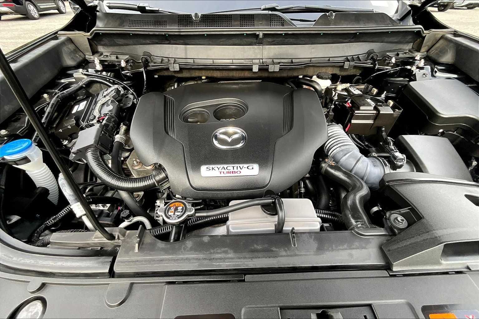 2022 Mazda CX-9 Signature photo 29